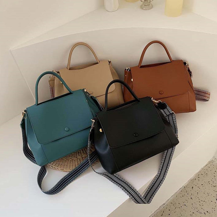 Autumn and winter simple one-shoulder big bag female 2021 new bags tide Korean version of the wild messenger bag atmospheric fashion handbag